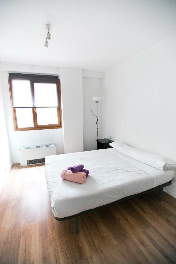 Apartamento San Bernardo Madrid Esterno foto