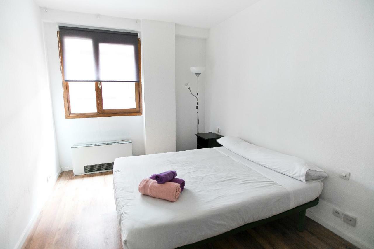 Apartamento San Bernardo Madrid Esterno foto