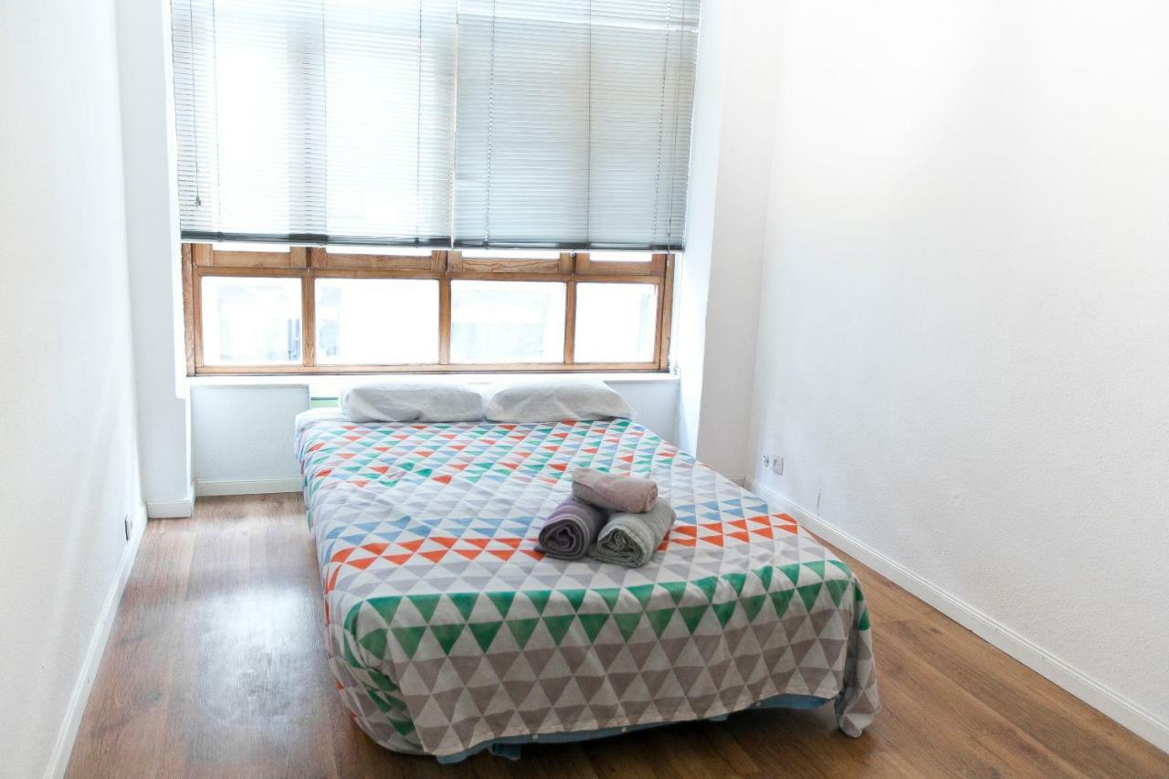 Apartamento San Bernardo Madrid Esterno foto
