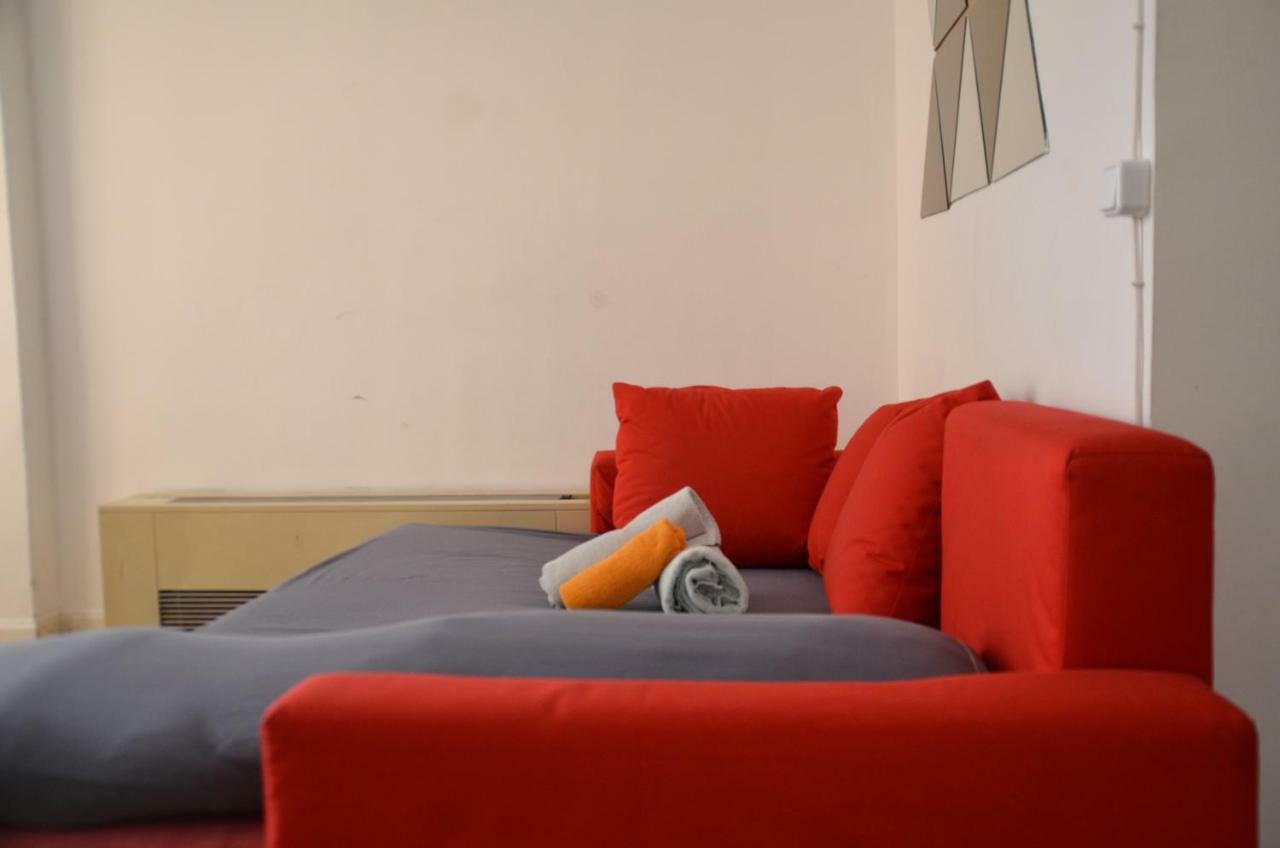 Apartamento San Bernardo Madrid Esterno foto