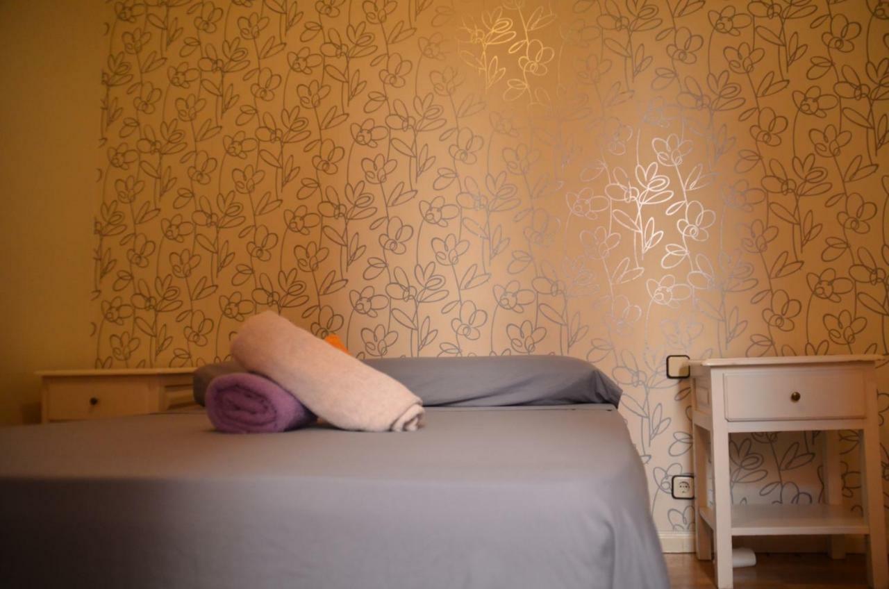 Apartamento San Bernardo Madrid Esterno foto