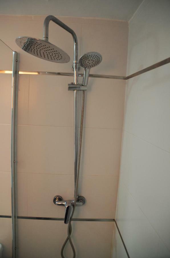 Apartamento San Bernardo Madrid Esterno foto